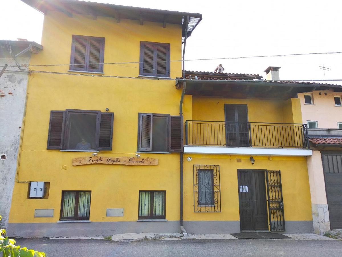 Spighe Paglia E Girasole Bed and Breakfast Candia Canavese Eksteriør billede