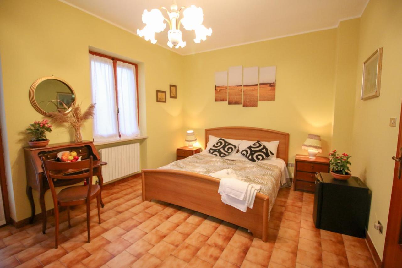 Spighe Paglia E Girasole Bed and Breakfast Candia Canavese Eksteriør billede