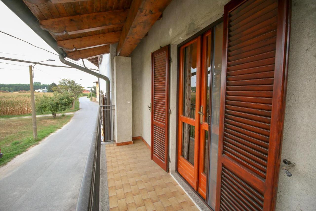 Spighe Paglia E Girasole Bed and Breakfast Candia Canavese Eksteriør billede