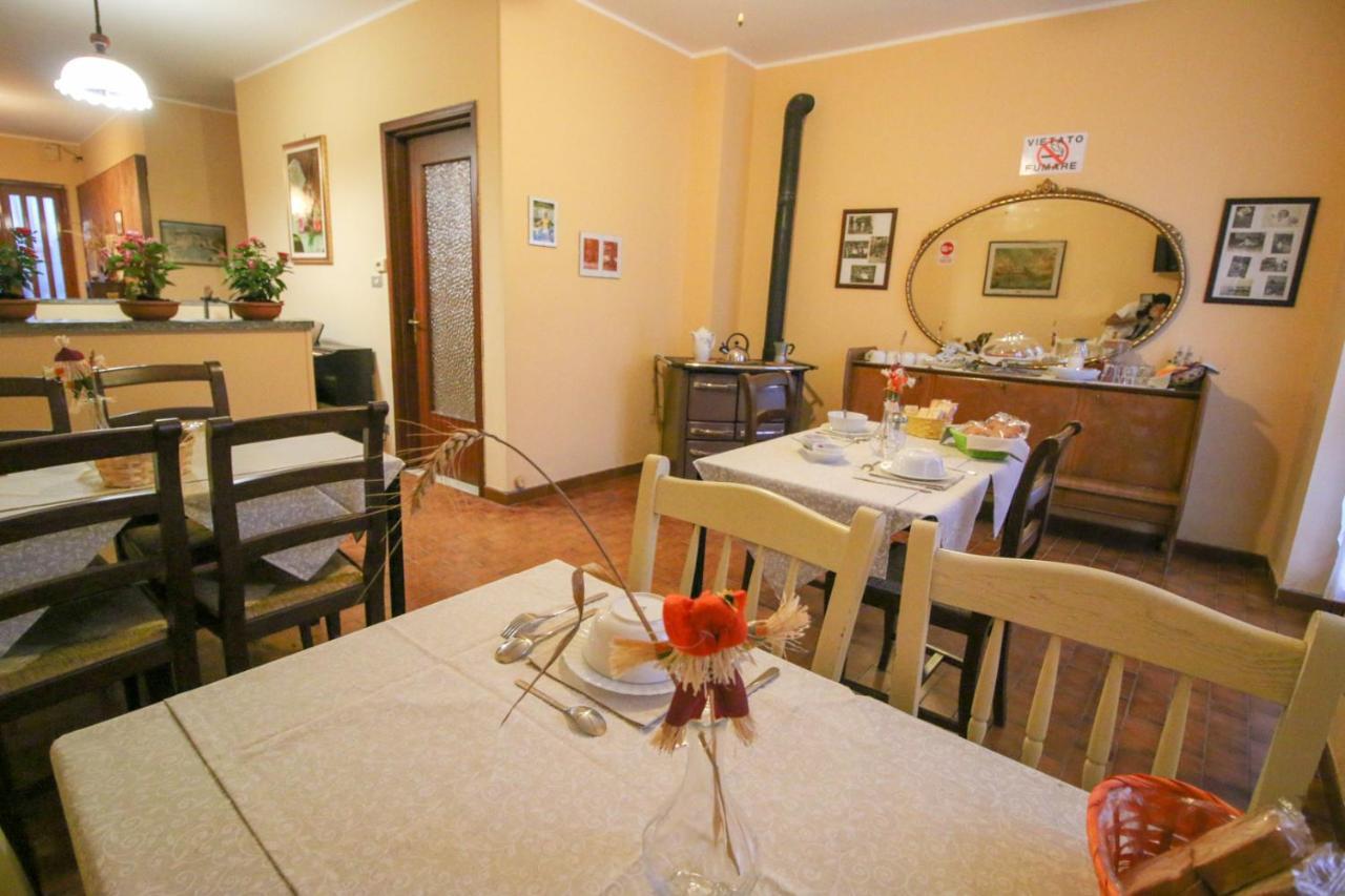 Spighe Paglia E Girasole Bed and Breakfast Candia Canavese Eksteriør billede
