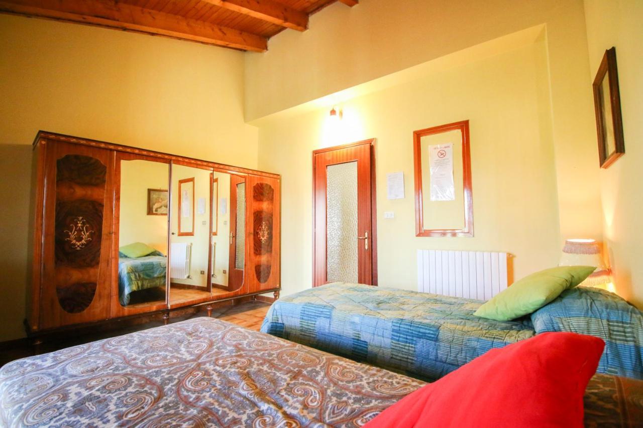 Spighe Paglia E Girasole Bed and Breakfast Candia Canavese Eksteriør billede