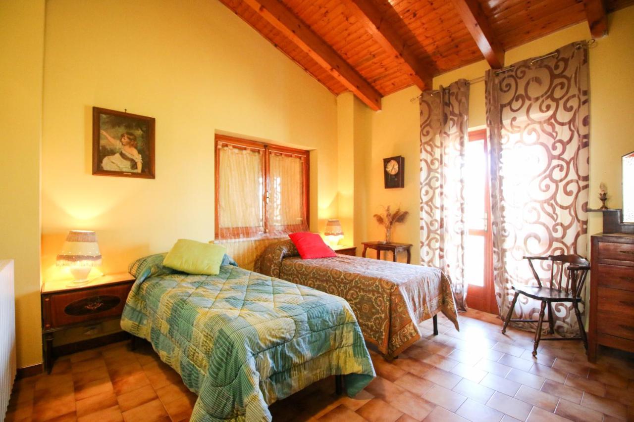 Spighe Paglia E Girasole Bed and Breakfast Candia Canavese Eksteriør billede